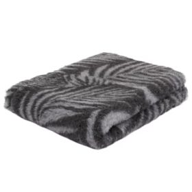   DryBed A+ Csúszásmentes fekhely - Levél mintás - 100x75cm , Blovi