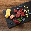 Szarvas marhával, burgonyával és áfonyával menü 800g , Meatlove
