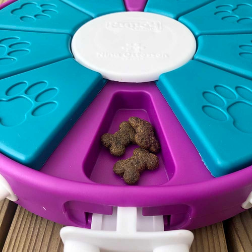 Dog Twister logikai játék , 3-as szint , Nina Ottosson