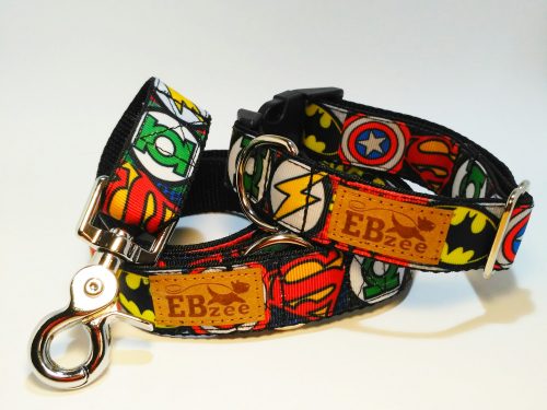 Szuperhősök mintás nyakörv